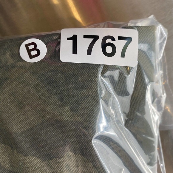 Old Navy Pants Mens 29X30 Green Camouflage Print Ultimate Slim Straight Leg Camo - Picture 15 of 15